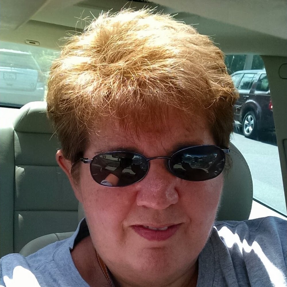 Meet your Posher, Jana